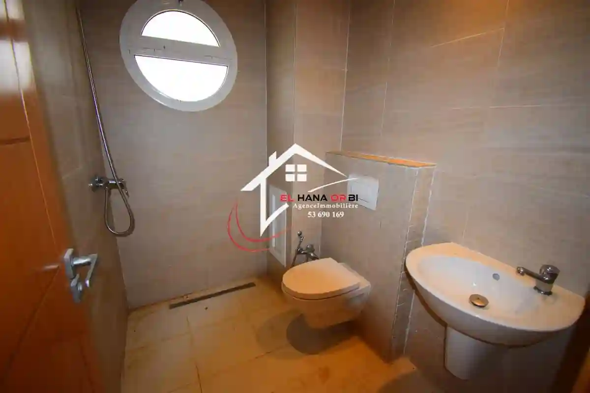 à Vendre Appartement s+2 Pied Dans L’eau à Baghdedi - Vue 6