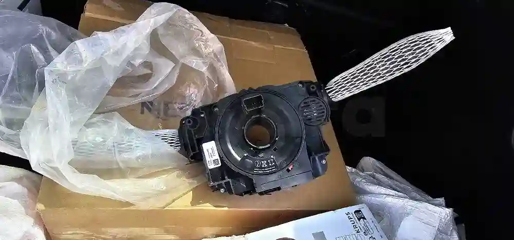 Commutateur k9 308 - Vue 2