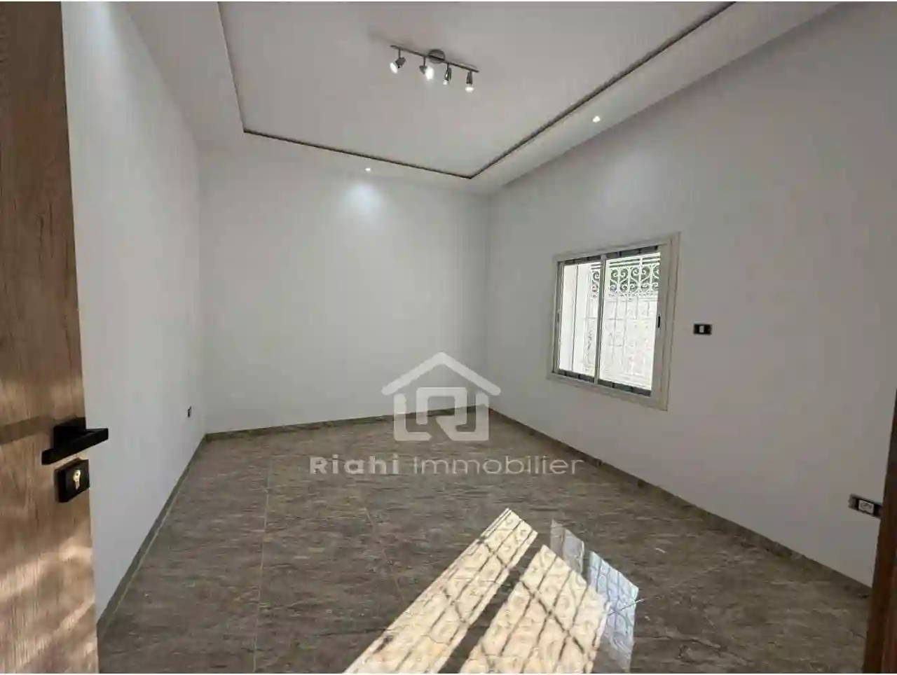 Etage de Villa - Vue 1