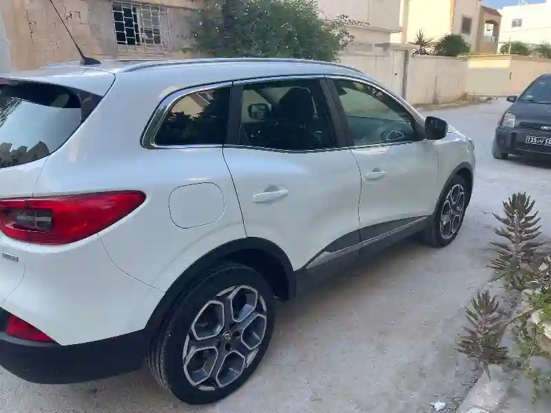 Renault Kadjar Essence 2019 - Vue 2