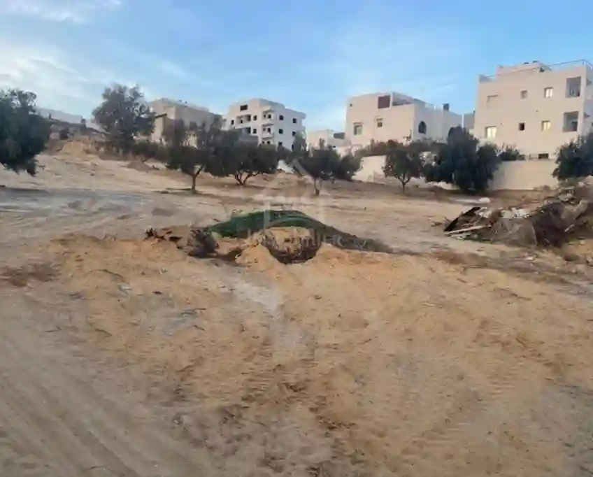 Terrain Viabilisé de 450 m² à Vendre à Hammamet 51355351 - Vue 2