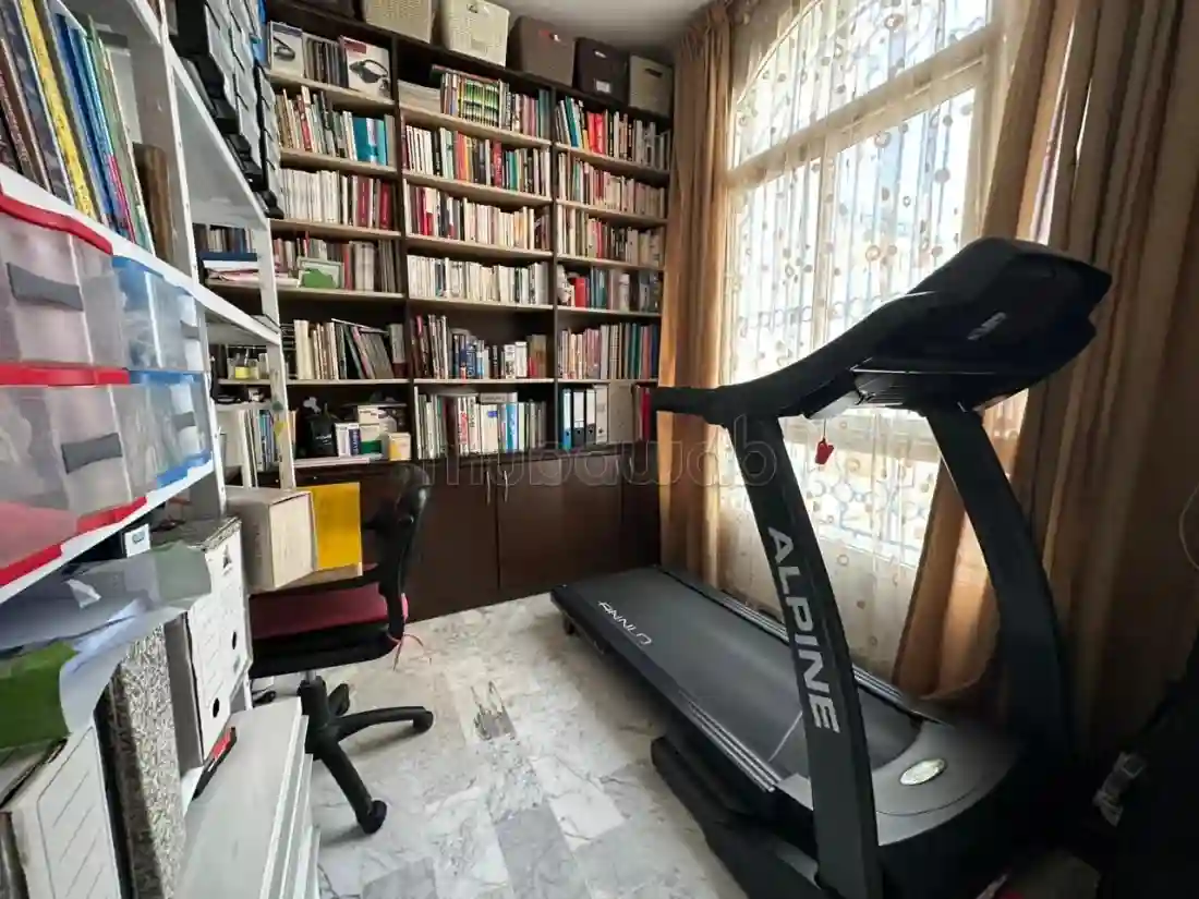 À Vendre un Appartement S3 à Ennasr 2 - Vue 2