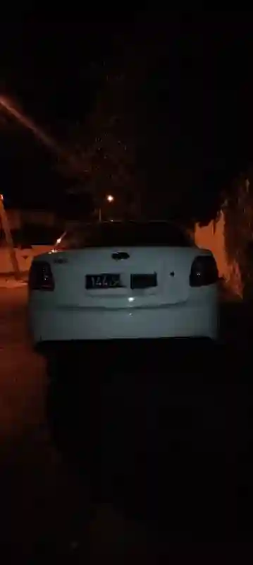 Kia RIO Essence 2010 - Vue 2