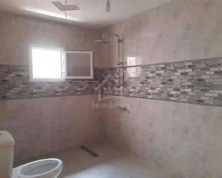 Maison s+2 à Vendre à Hammamet sud 51355351