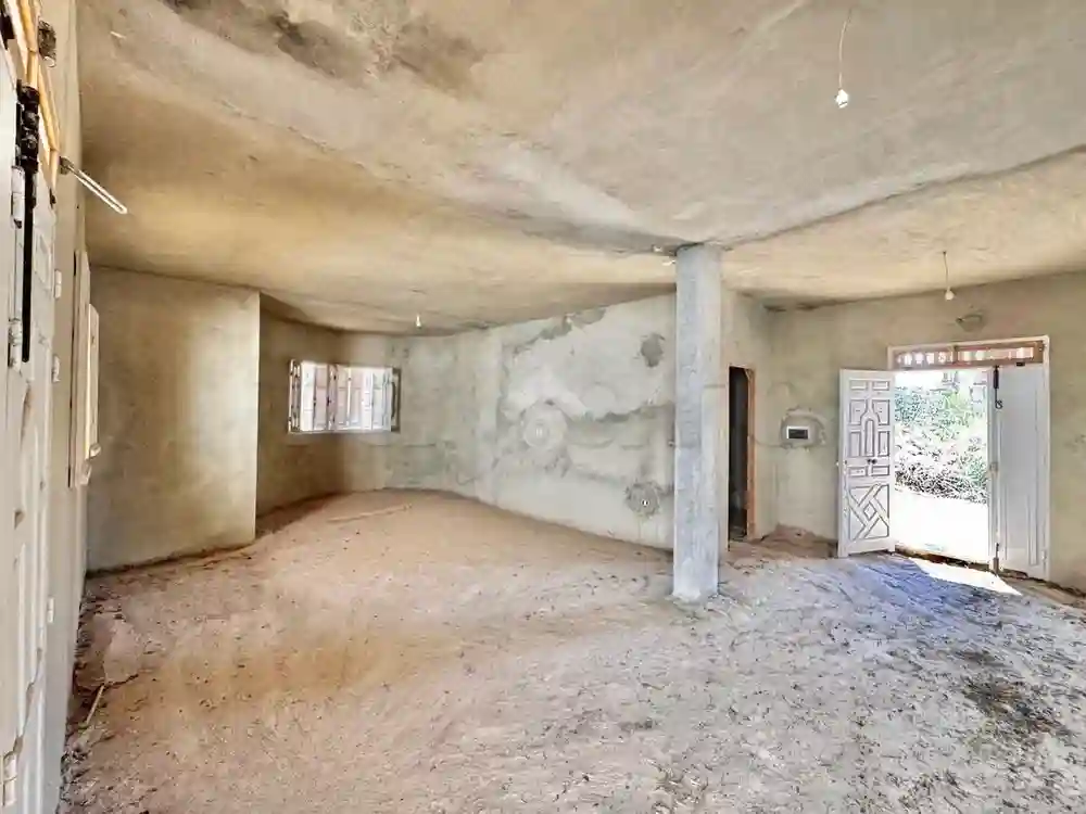 Villa Inachevée en Deuxième Ligne sur la Plage à Vendre - Vue 5