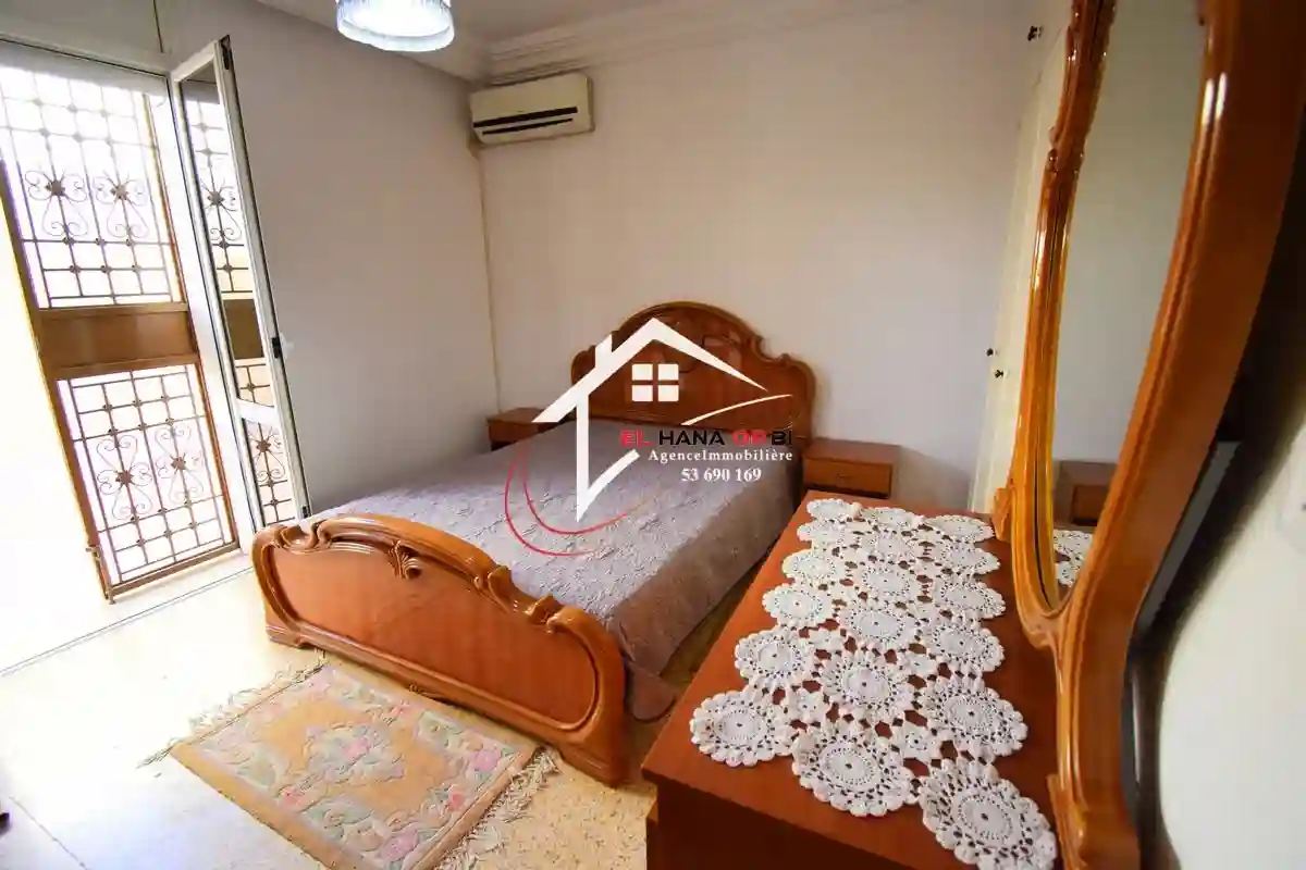Villa sur Deux Étages à Ksar Hlel a Vendre - Vue 2