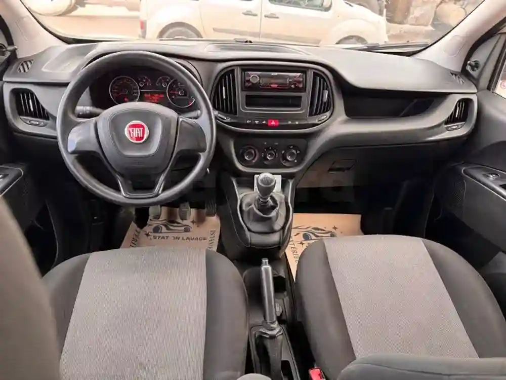 Fiat Doblo 5 Places Essence ⛽️ - Vue 7
