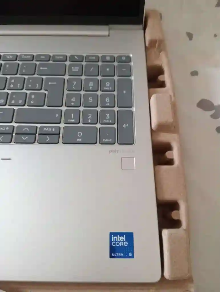 hp Probook 460 G11 Ultra 5 32gb ram Neuuf - Vue 3