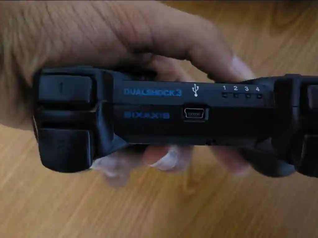 PS3 Slim Avec une Manette Originale - Vue 6