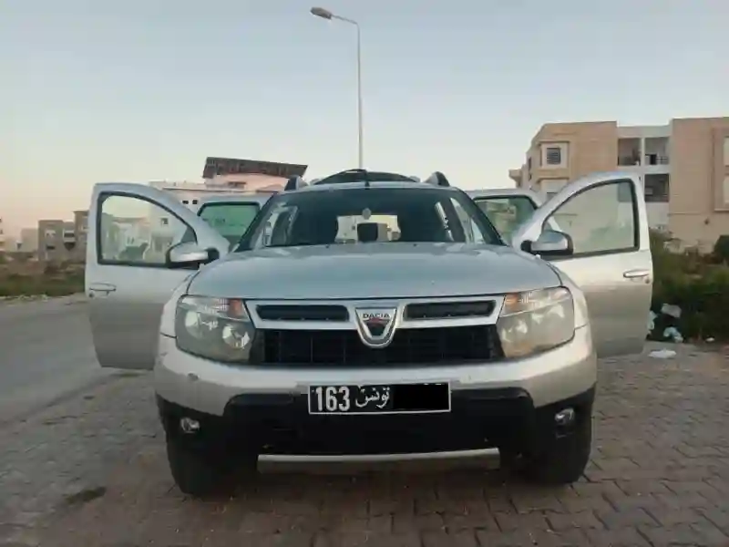 Dacia Duster Essence 2013 - Vue 4
