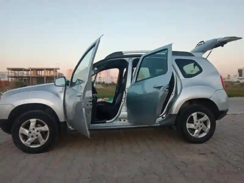 Dacia Duster Essence 2013 - Vue 5