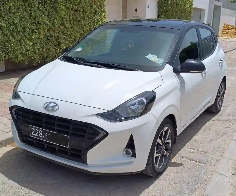 Hyundai I10 Essence 2022 - Vue 4