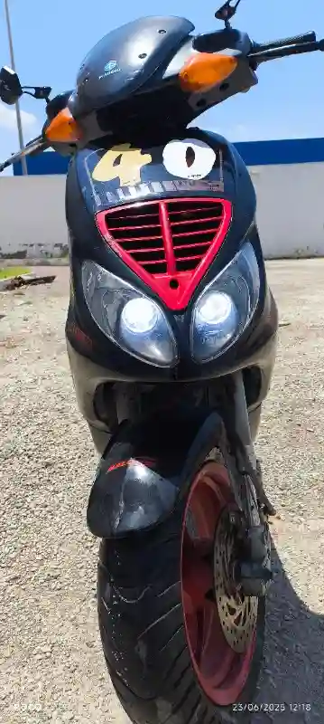 Piaggio Nrg Mc3 - Vue 5