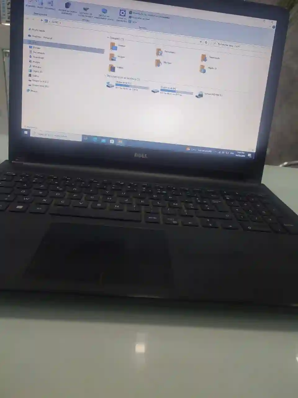 Portable pc Dell à Bou Mhel El Bassatine - Vue 1