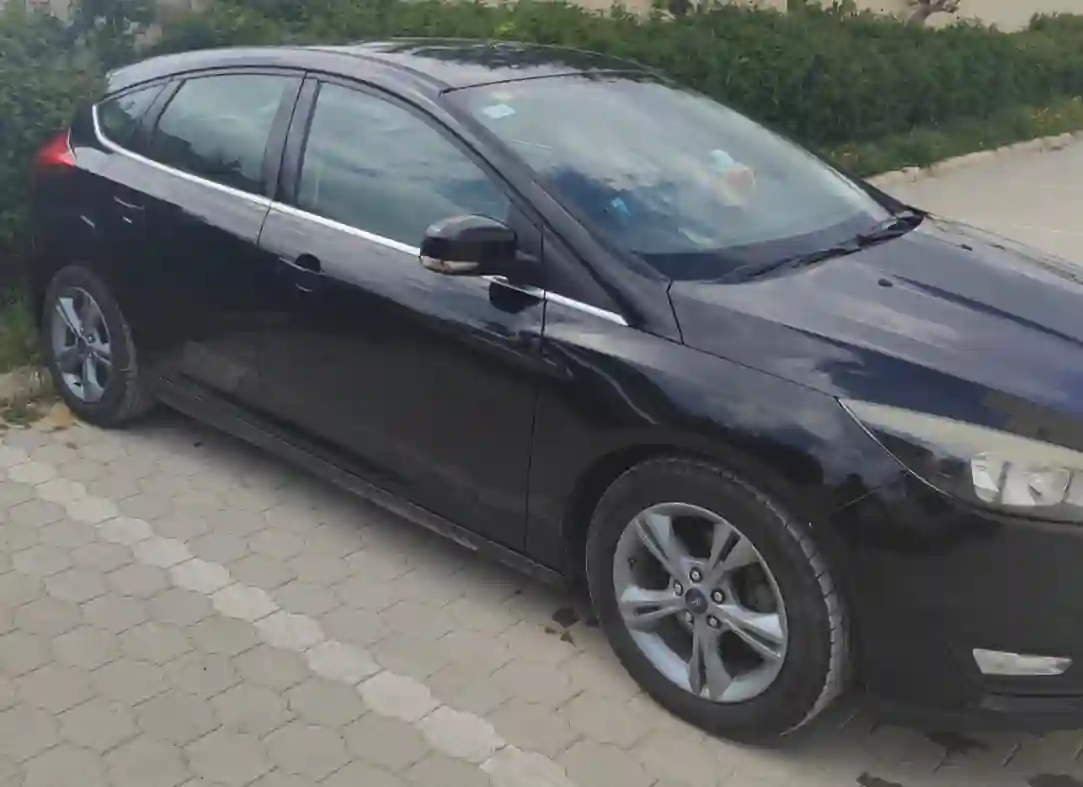 Ford Focus Ecoboost à Ariana