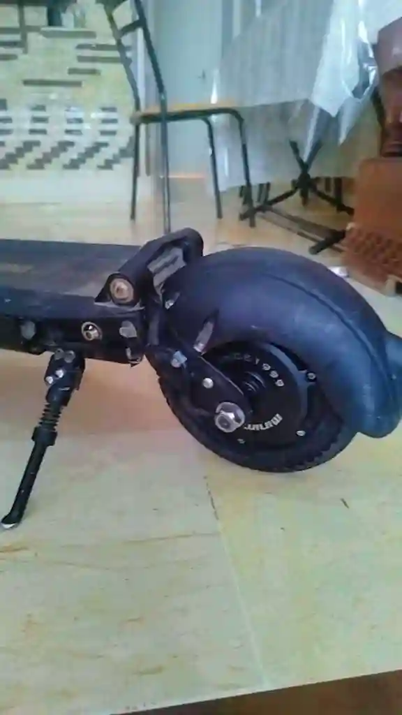 Trotinette Speed way 4 pro - Vue 2