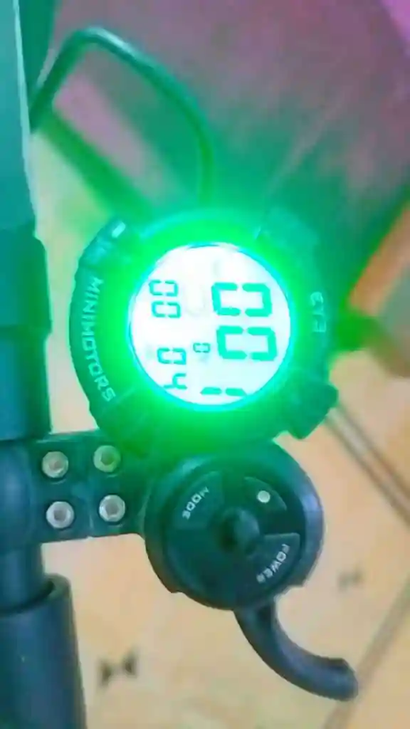 Trotinette Speed way 4 pro - Vue 5