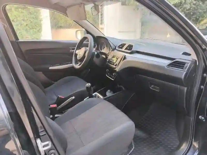 Suzuki Dzair GLX Première Année - Vue 7