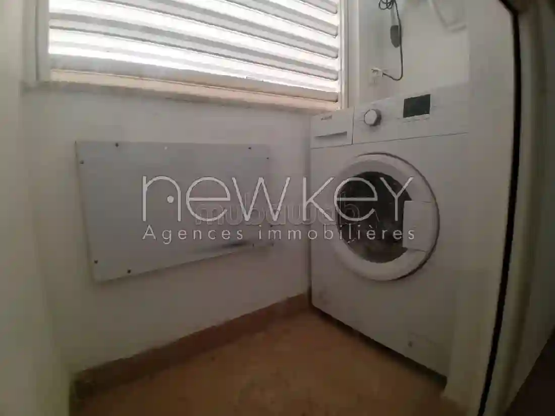 Un Appartement S1 Meublé Près du Parc à La Soukra - Vue 3
