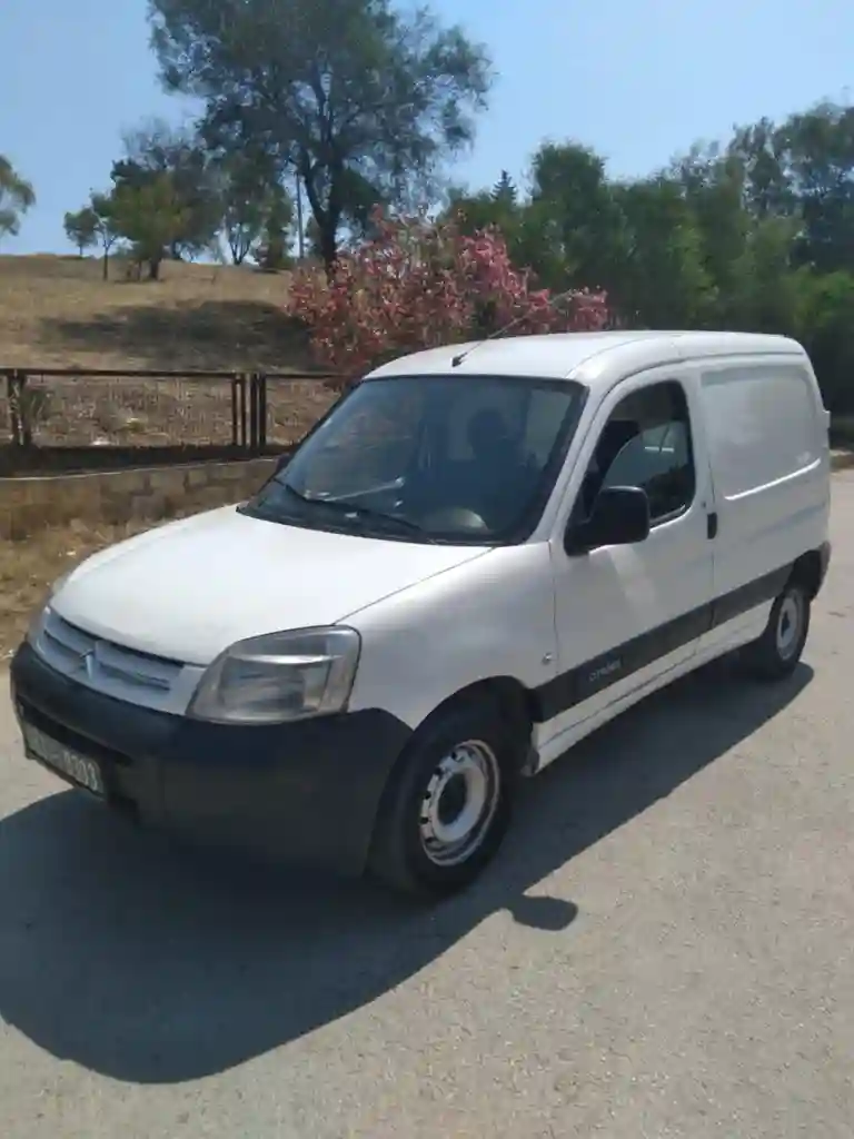 Berlingo Tout Option 1mains D'origine Importé Neuf Zéro Dépense - Vue 1