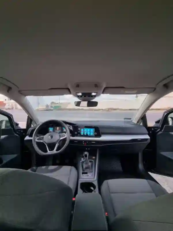 Volkswagen Golf 8 Essence 2021 - Vue 1