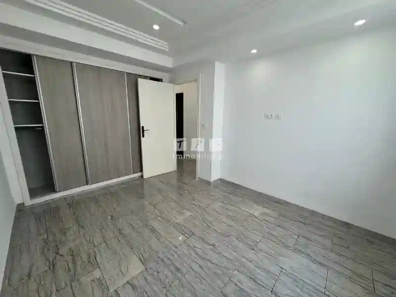 Duplex à Louer Annuelle ss Meuble Hammamet Centre - Vue 4