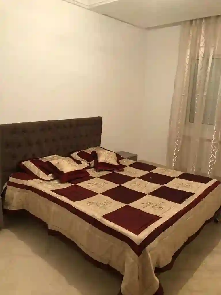 A Louer Appartement S+1 Meublé à Jardin D'el Menzah 2