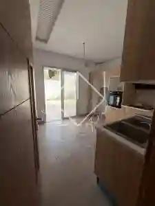 Appartement s3 Haut Standing Ref192a à Cite Ennkhilet - Vue 3