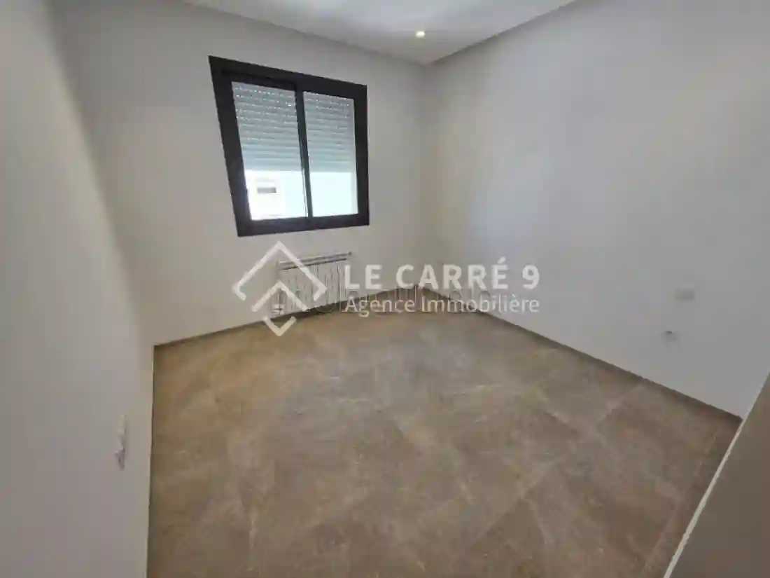 A Louer S2 Neuf à Ain Zaghouan Nord - Vue 2