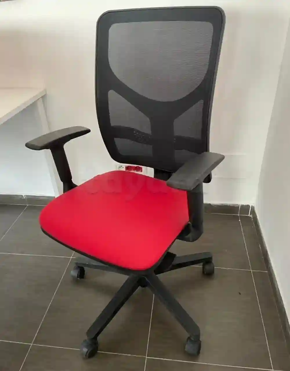 Mobilier Centre D´appell ou Coworking Space - Vue 2