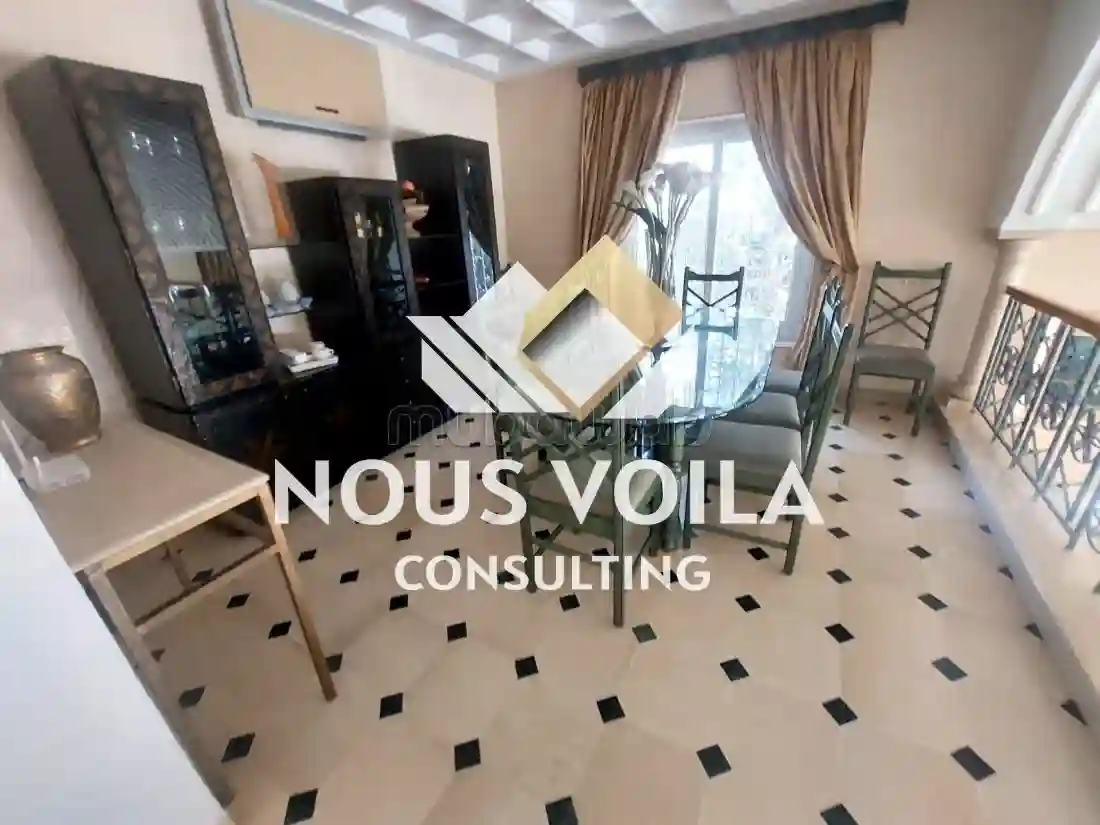 Villa S5 Meublée Avec Piscine à La Marsa Vlm0013 - Vue 2