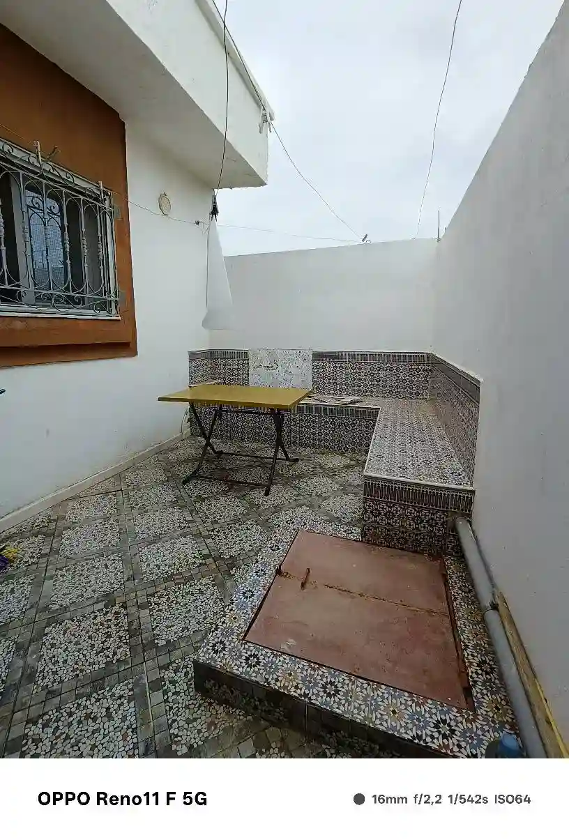 a Vendre une Maison Avec un Studio Indépendant - Vue 3
