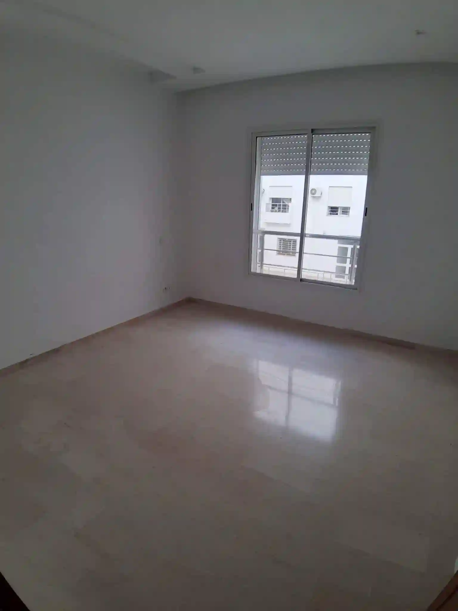 Appartement s2 a Menzah 9c Avec pp à El Menzah 9 - Vue 2