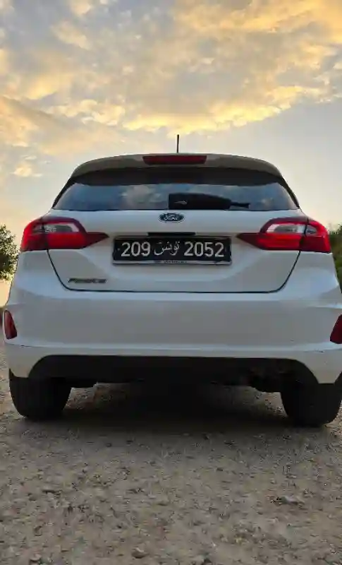 Ford Fiesta Essence 2019 - Vue 8