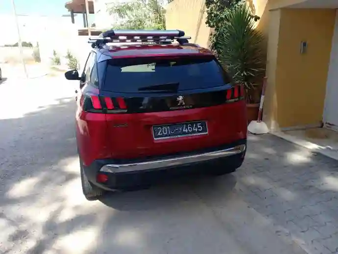 Peugeot 3008 - Vue 2