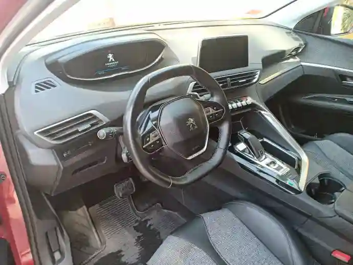 Peugeot 3008 - Vue 4
