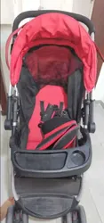 A Vendre Poussette de la Marque Italienne Prima