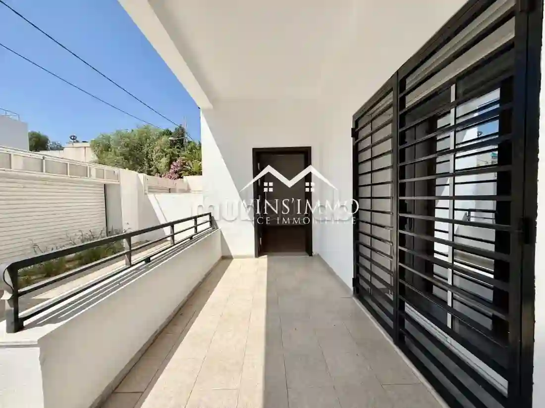 Appartement S2 à La Marsa à Proximité de Cailloux