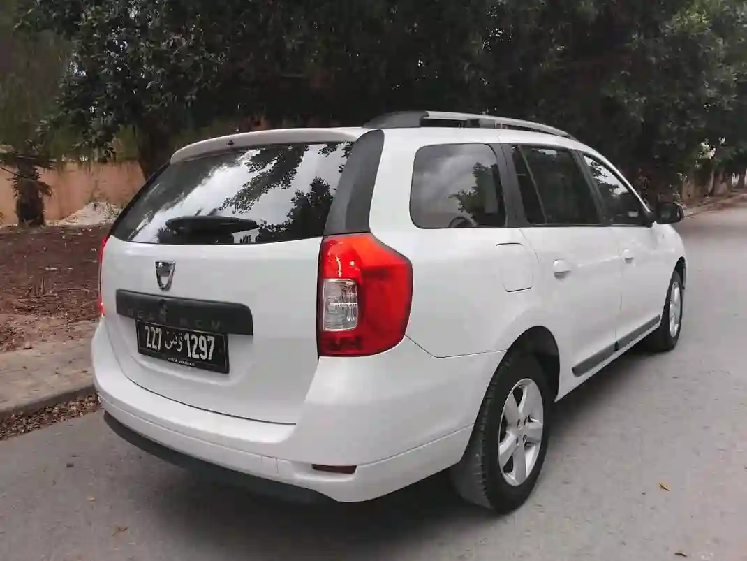 Dacia Logan Mcv - Vue 4