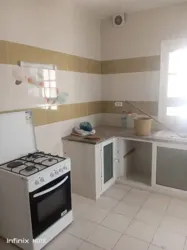 Spacieux s3 bon Etat h Sousse à Hammam Sousse