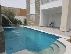 Villa s+4 Avec Piscine à Hammamet Nord