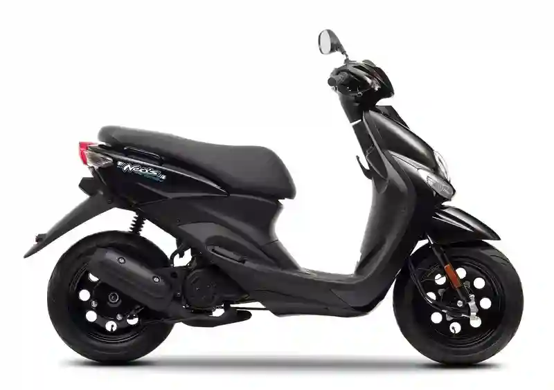 Moto Yamaha Yn50 - Vue 1