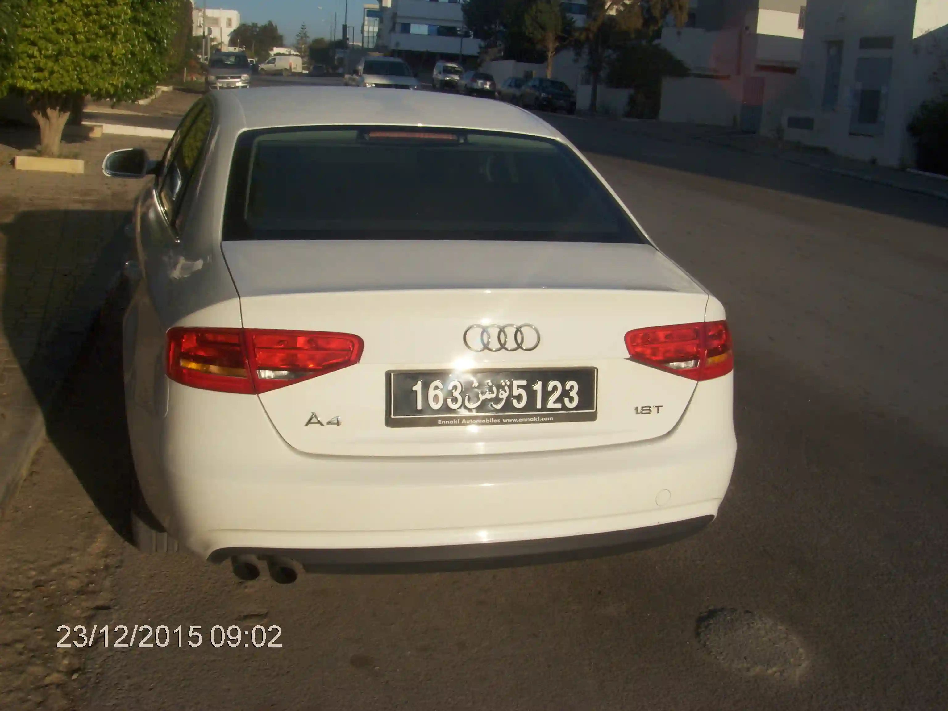 Audi A4 - Vue 1
