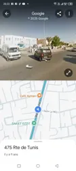 Une Tour Dans une rue de Hamed qui Était Remplie de Pétrole