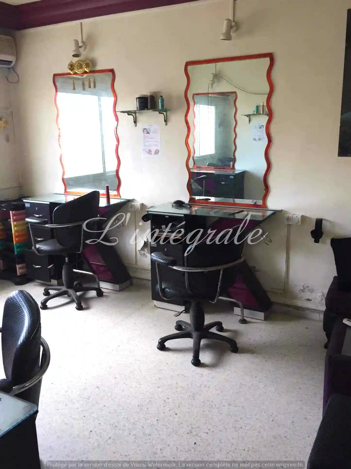 Centre de Coiffure et Esthétique à Cite Ennasr 2 - Vue 4