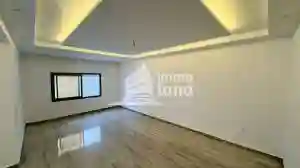 Immeuble de 640 m sur Terrain de à Cite El Ghazala 1 - Vue 1