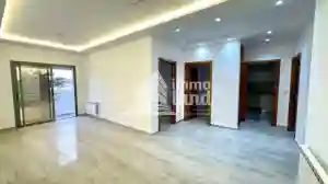 Immeuble de 640 m sur Terrain de à Cite El Ghazala 1 - Vue 2