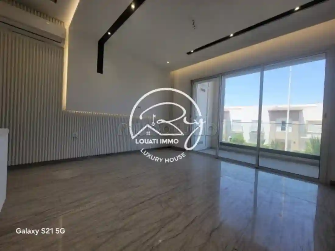 A Vendre s1 a Chotrana la Soukra - Vue 2