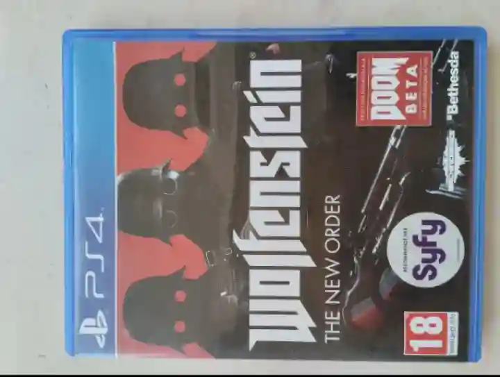 ps4 Slim 1000gb Avec Cables cds et Manette v2 - Vue 4