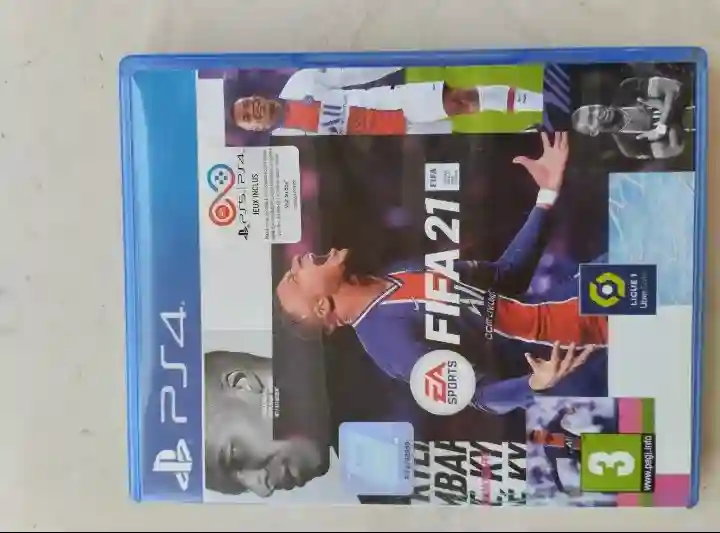 ps4 Slim 1000gb Avec Cables cds et Manette v2 - Vue 6